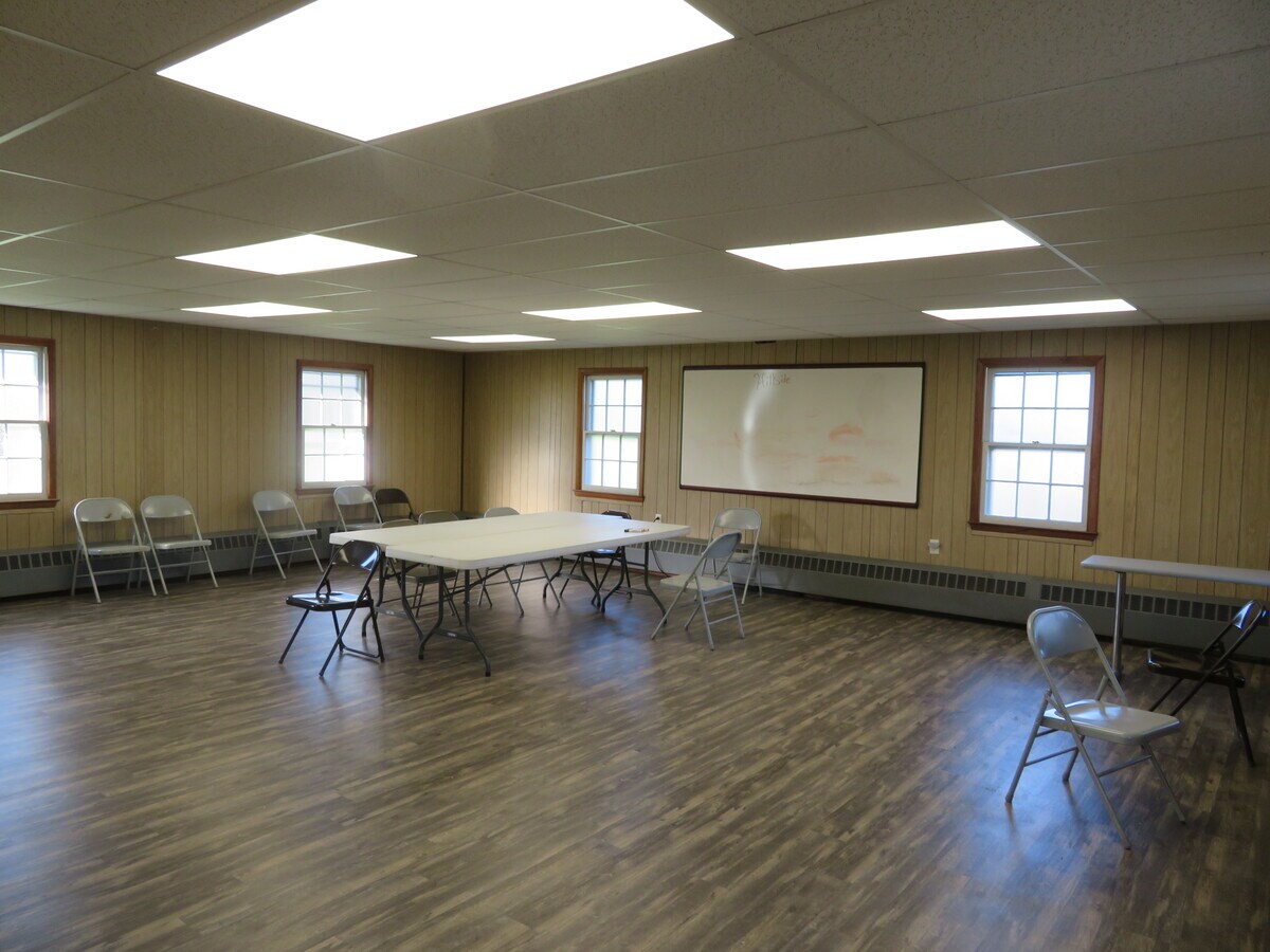 876 Armstrong Valley Rd, Halifax, PA 17032