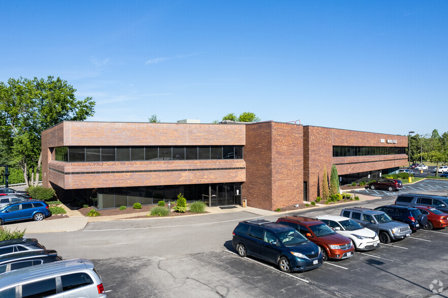 8888 Ladue Rd, Ladue, MO for lease - Building Photo - Image 1 of 7