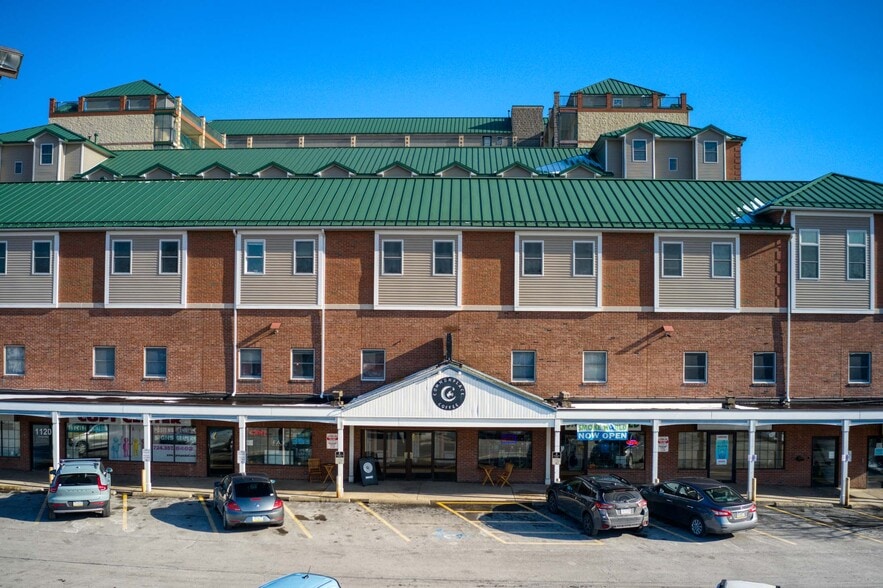 Campus Edge at IUP portfolio of 6 properties for sale on LoopNet.com - Building Photo - Image 3 of 13