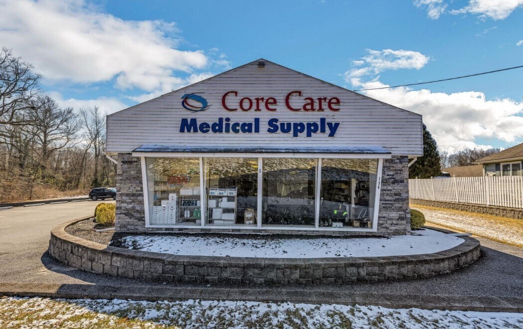 136 Hurffville Crosskeys Rd, Sewell, NJ 08080