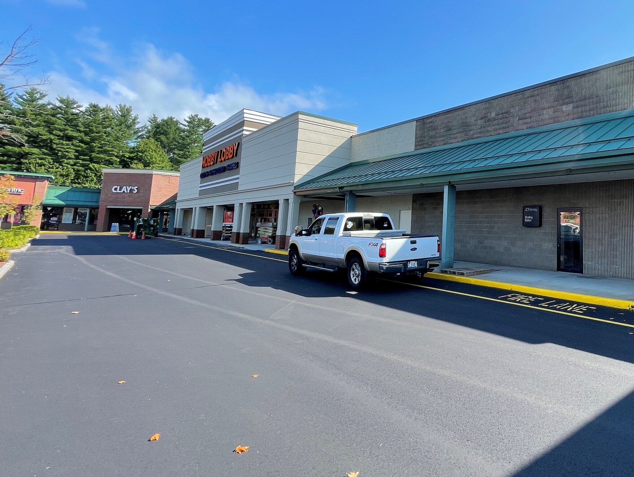 459 West St, Keene, NH 03431 West Street Shopping Center