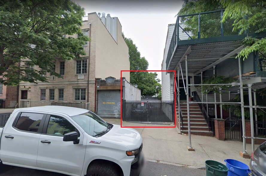 320 22nd St, Brooklyn, NY for sale - Building Photo - Image 1 of 1