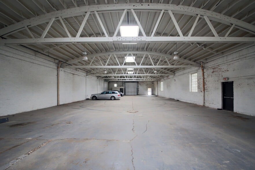 900 W Cermak Rd, Chicago, IL for lease - Interior Photo - Image 3 of 16