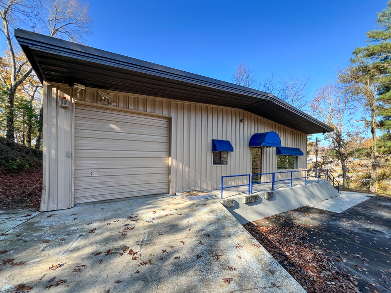 1 Sunny Ridge Dr, Asheville, NC for sale - Building Photo - Image 1 of 1