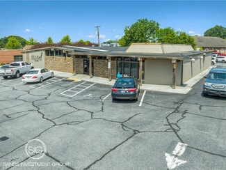 More details for 27 13th Ave NE, Hickory, NC - Office for Sale