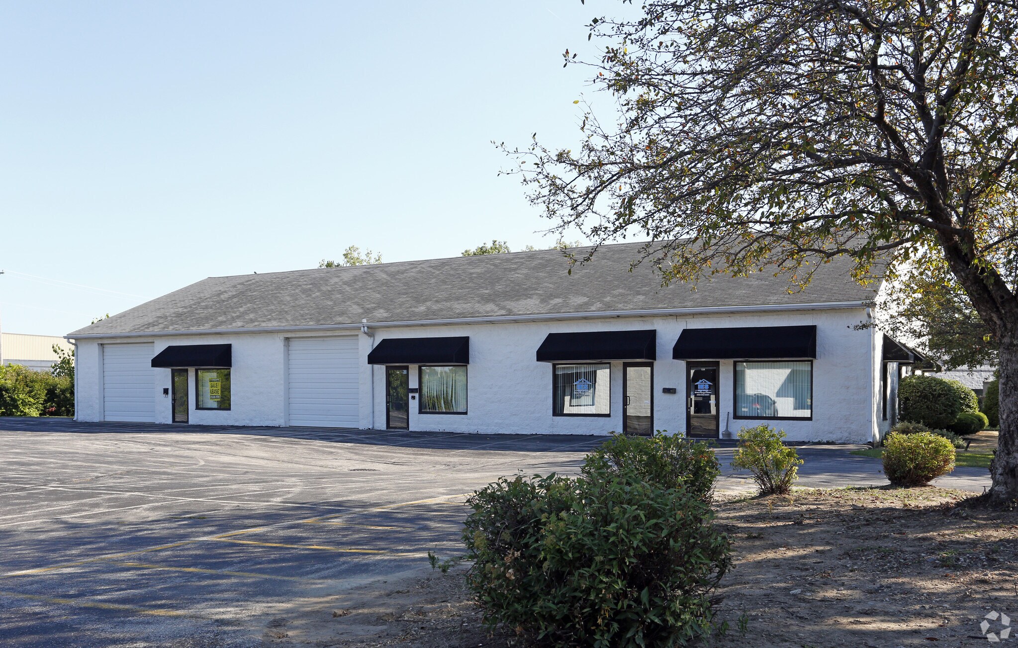 1683 Lance Pointe Rd, Maumee, OH for sale Primary Photo- Image 1 of 1