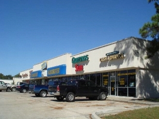 677-681 S Main St, Lumberton, TX for lease - Primary Photo - Image 1 of 4