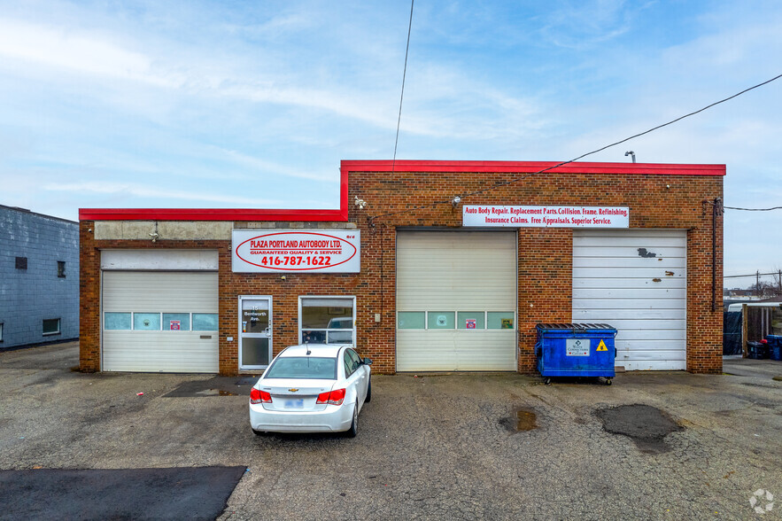 15 Bentworth Ave, Toronto, ON for sale - Building Photo - Image 3 of 20