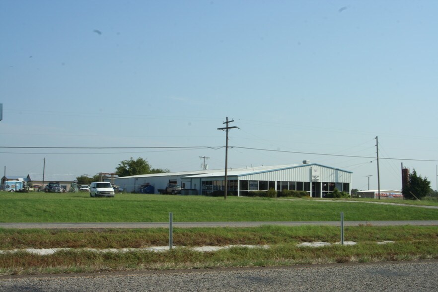 18987 W US Highway 82, Sherman, TX for sale - Primary Photo - Image 1 of 1