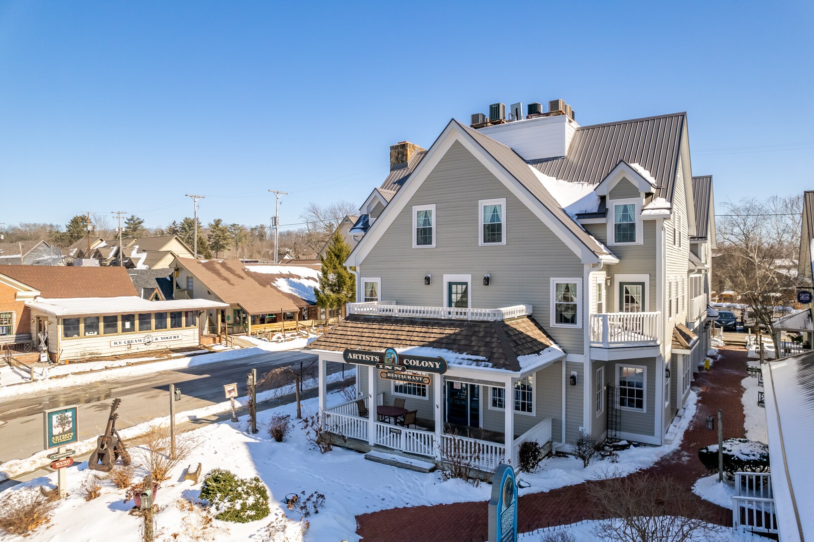 105 S Van Buren St, Nashville, IN for sale Building Photo- Image 1 of 1