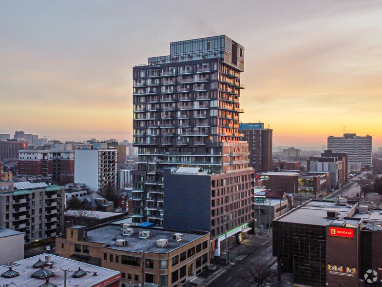 203 Catherine St, Ottawa, ON for sale - Primary Photo - Image 1 of 1