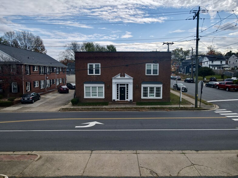 816 William St, Fredericksburg, VA for sale - Building Photo - Image 1 of 9