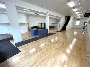 149 Maple St, Naugatuck, CT for sale Interior Photo- Image 2 of 6