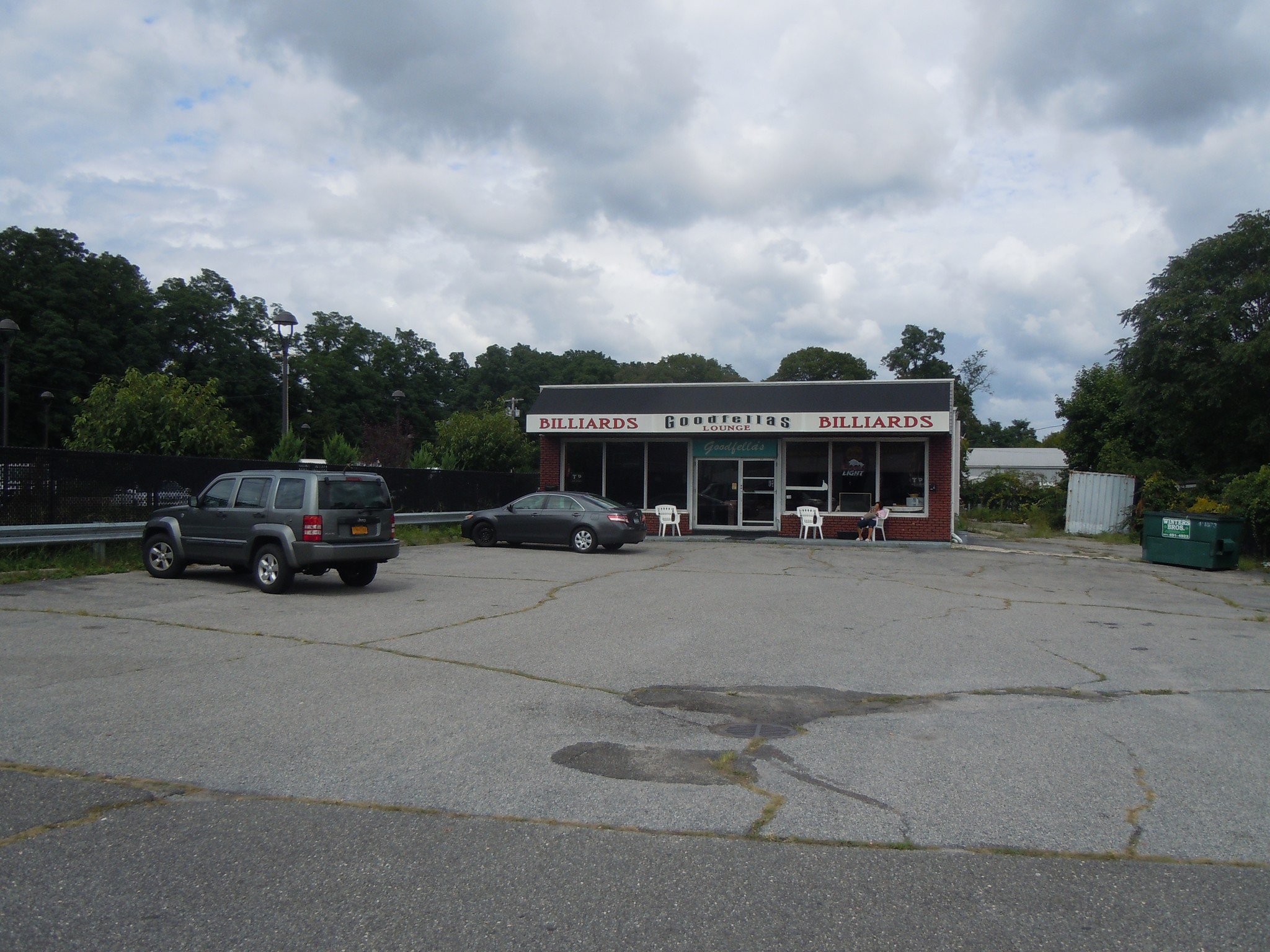 679 Middle Country Rd, Selden, NY for sale Primary Photo- Image 1 of 1