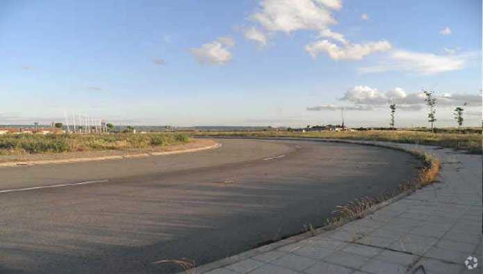 Land in Quer, Guadalajara for sale - Building Photo - Image 1 of 4