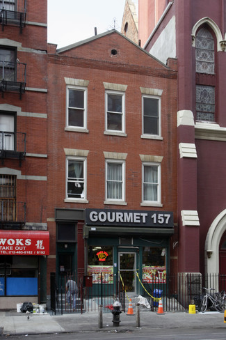 More details for 157 Christopher St, New York, NY - Retail for Lease