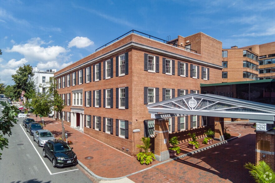 1115 30th St NW, Washington, DC for lease - Building Photo - Image 2 of 6