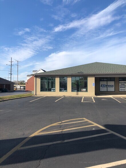 265 Stebbings Ct, Bradley, IL for lease - IMG_7107 - Image 1 of 11