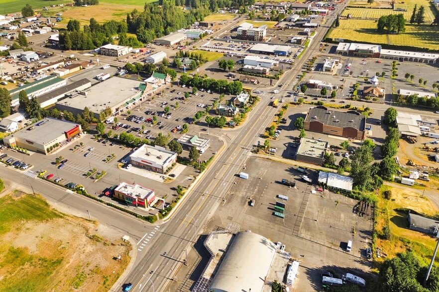 8035 Guide Meridian rd, Lynden, WA for lease - Building Photo - Image 2 of 12