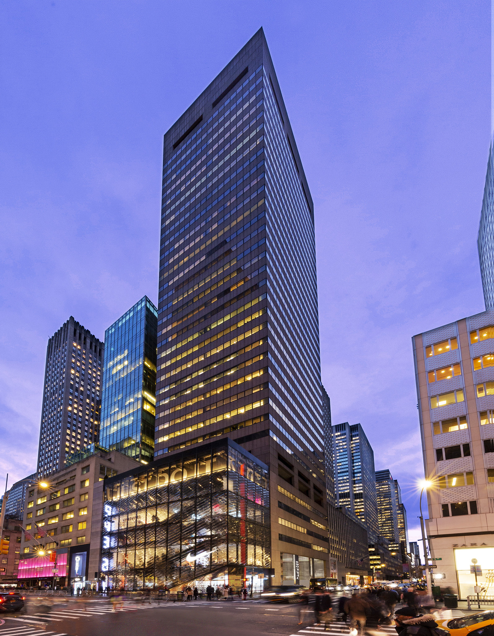 650 Fifth Ave, New York, NY for lease Building Photo- Image 1 of 24