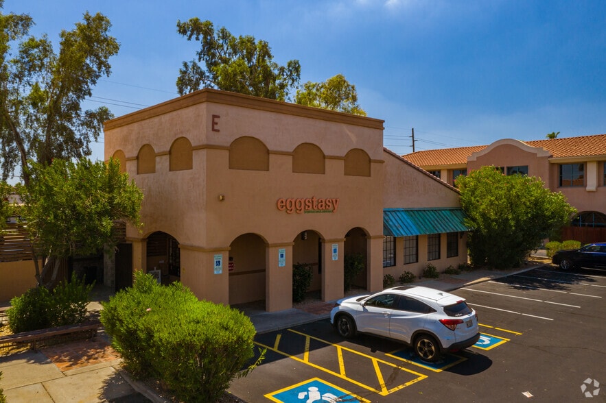 6920 E Shea Blvd, Scottsdale, AZ 85254