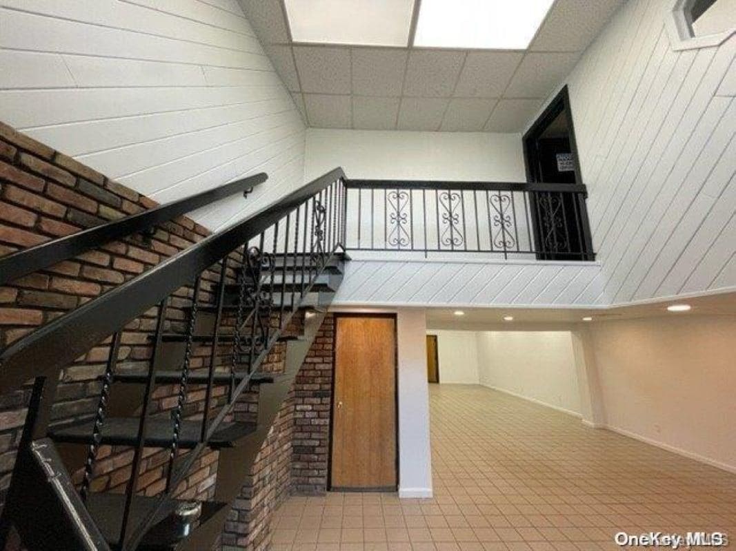 5978 54th Ave, Maspeth, NY for lease Building Photo- Image 1 of 17