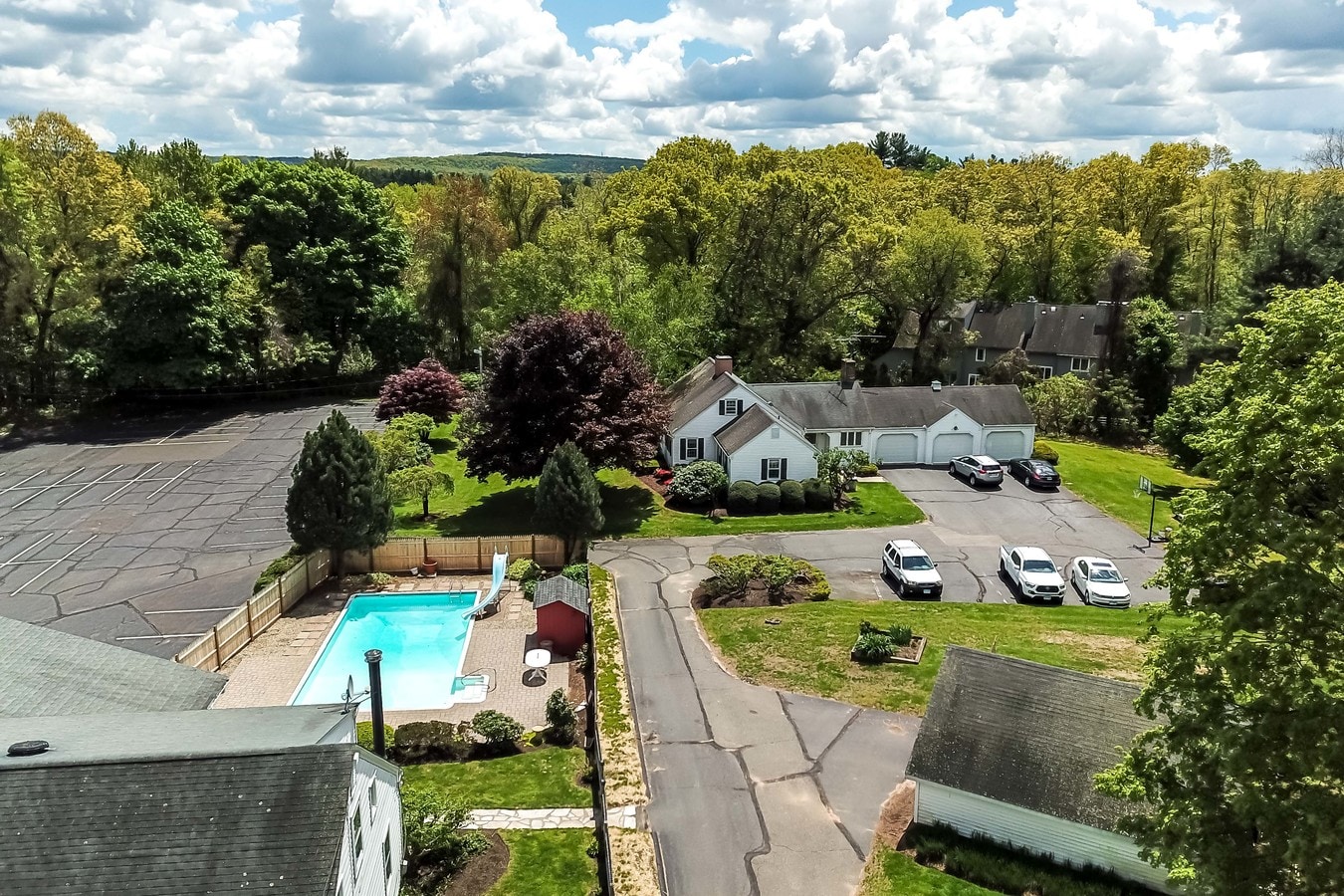 450 New London Tpke, Glastonbury, CT 06033