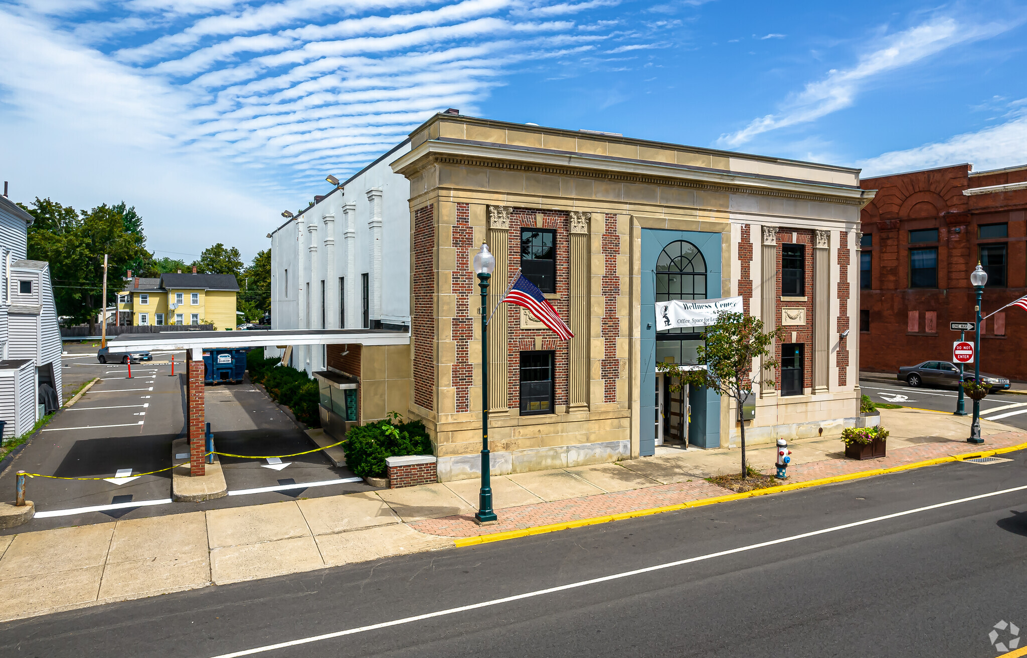 100 Center St, Wallingford, CT for lease Primary Photo- Image 1 of 7