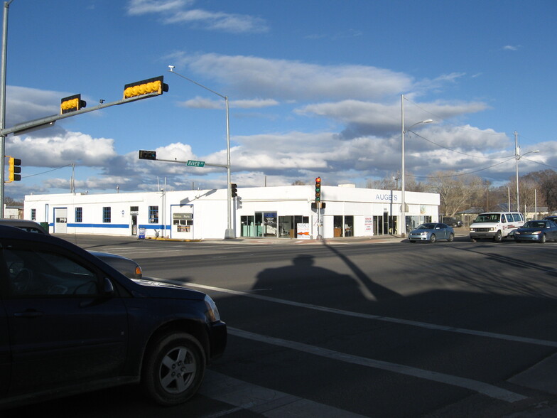 800 E River Rd, Belen, NM for sale - Building Photo - Image 1 of 3