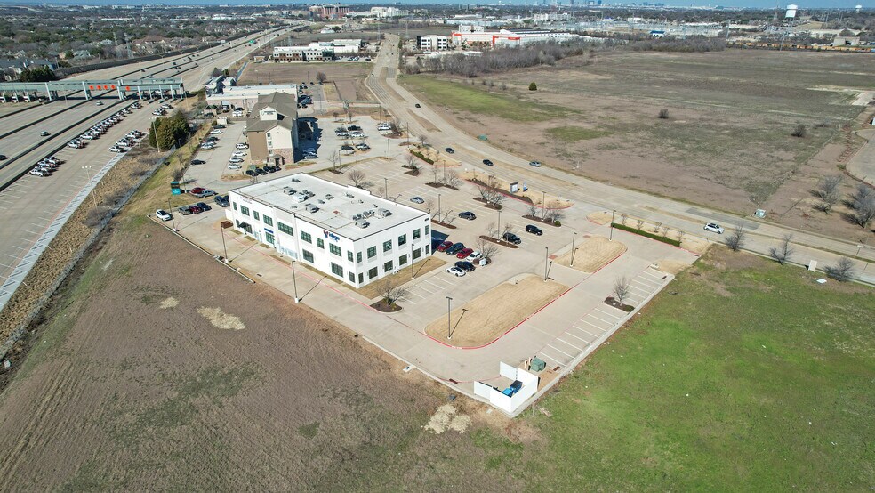 4200 Mapleshade Ln, Plano, TX for sale - Aerial - Image 2 of 4
