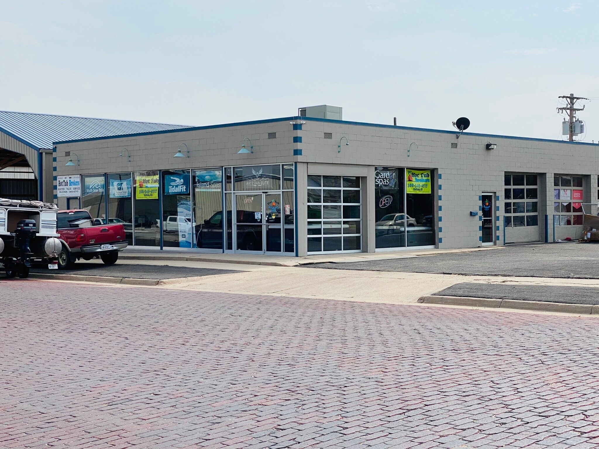 210 W 3rd St, McCook, NE for sale Building Photo- Image 1 of 1