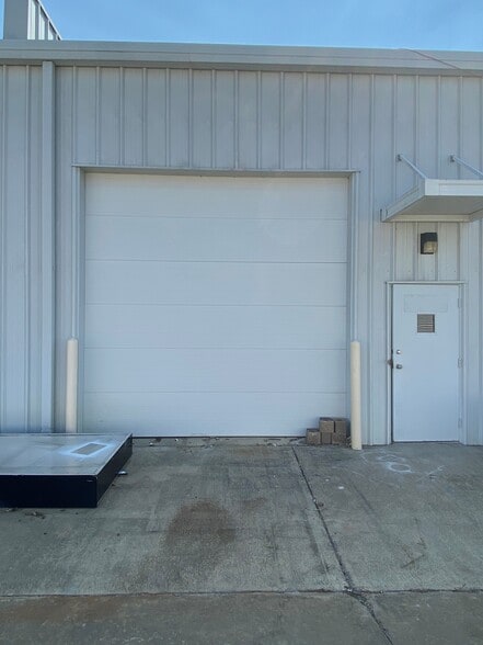 113 Dees Dr, Madison, MS for lease - Building Photo - Image 3 of 4