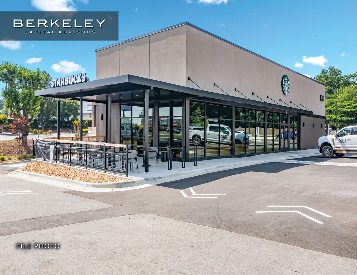 410 SC28, Anderson, SC 29624 Starbucks