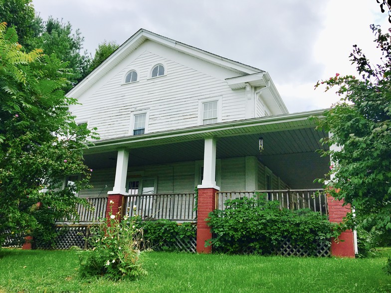 500 E Main St, Dublin, VA for sale - Building Photo - Image 1 of 1