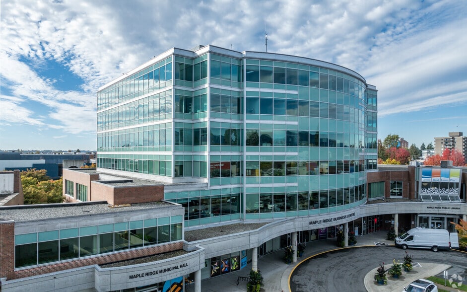 22470 Dewdney Trunk Rd, Maple Ridge, BC for sale - Primary Photo - Image 1 of 1