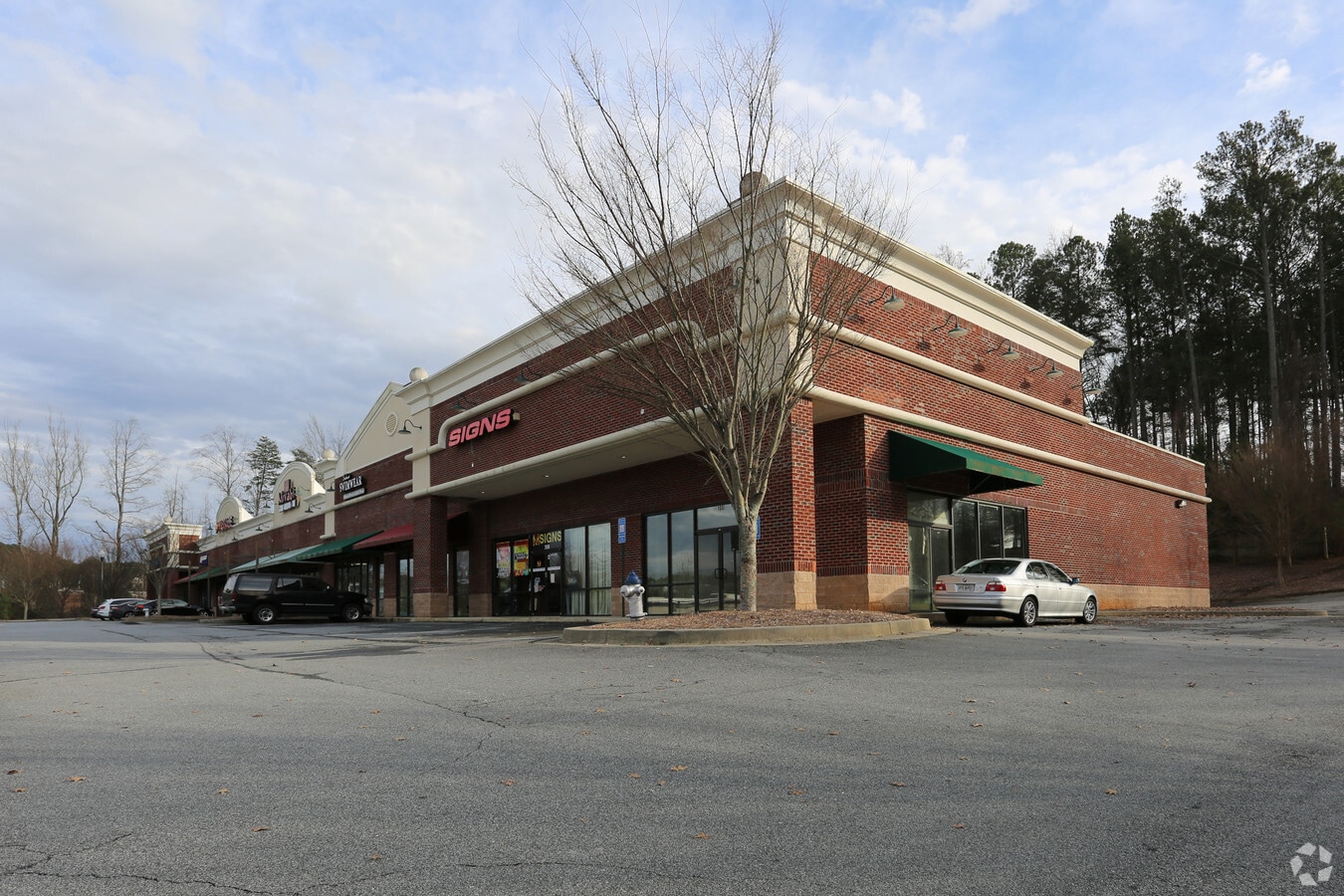 12926 Highway 92, Woodstock, GA 30188 Cherokee Heights Retail Centre