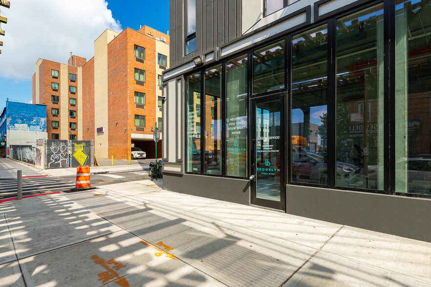 2667 Fulton st, Brooklyn, NY for lease - Building Photo - Image 3 of 16