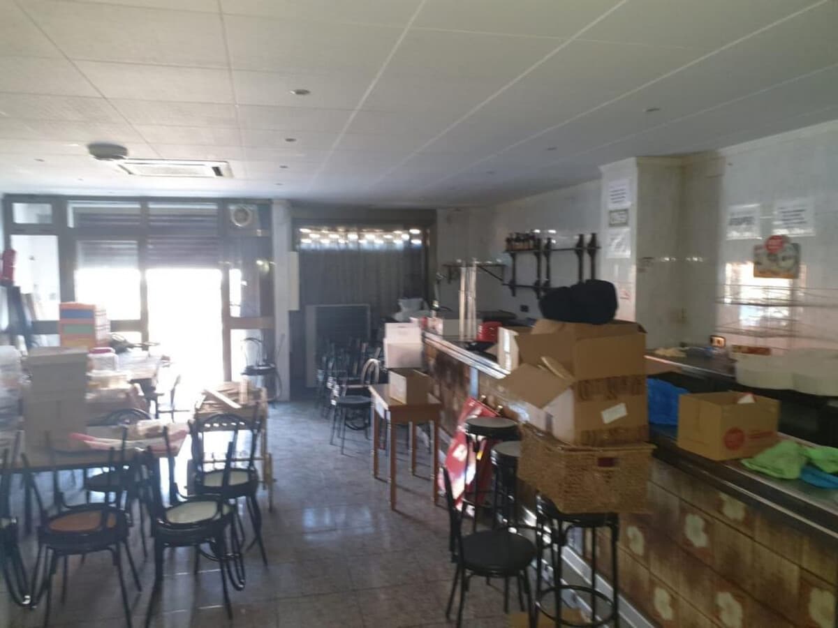 Montcada i Reixac, BAR 08110 -  -  - Interior Photo - Image 1 of 8