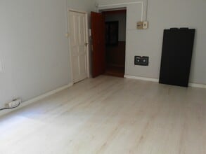 Office in Madrid, Madrid for lease Interior Photo- Image 1 of 2