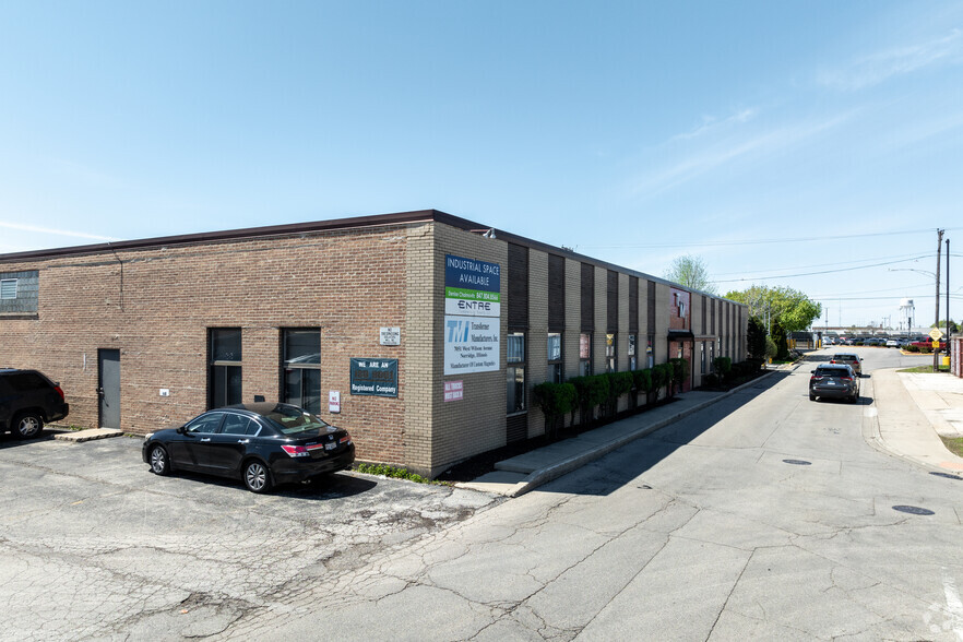 7051 W Wilson Ave, Norridge, IL for lease - Building Photo - Image 1 of 4