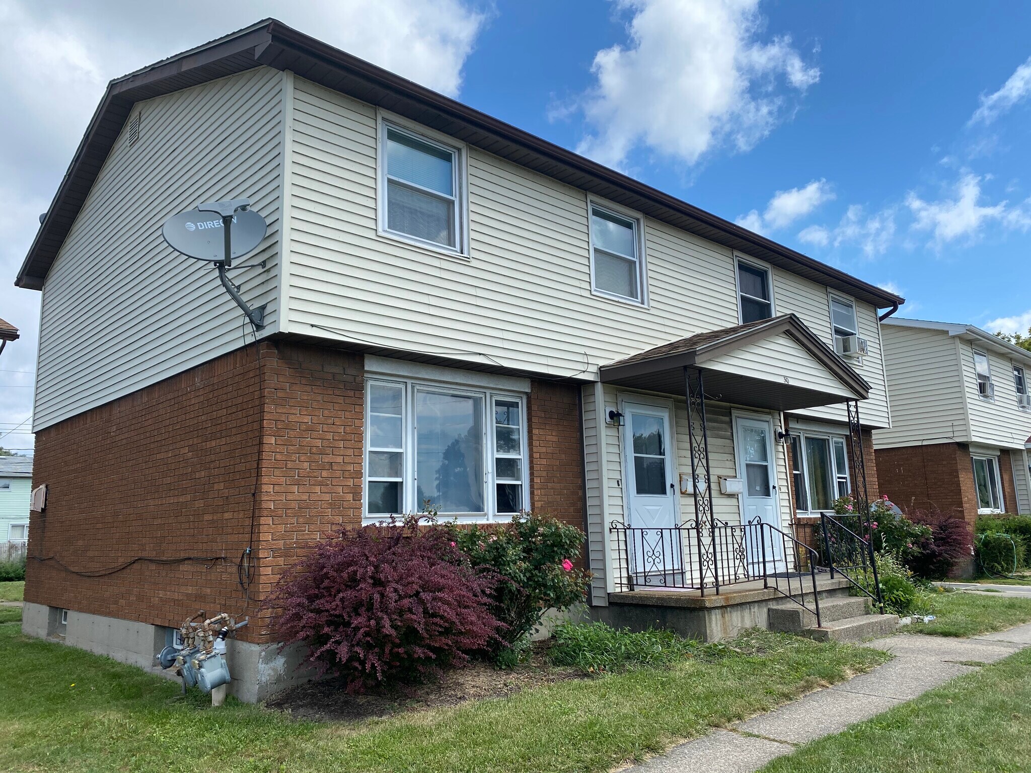 18-30 Viola Dr, Cheektowaga, NY for sale Building Photo- Image 1 of 1