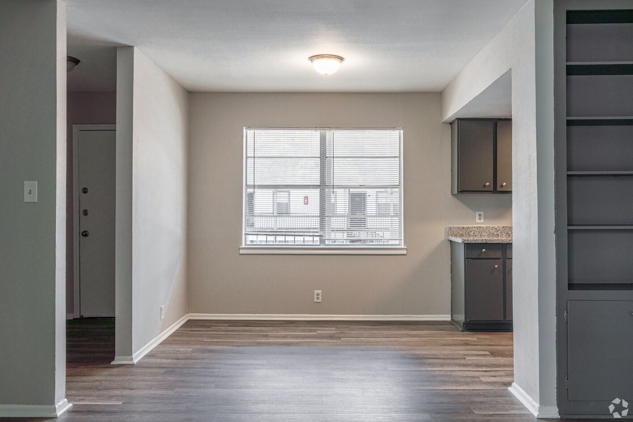 6550 Phelan Dr, Beaumont, TX 77706 West End Crossing