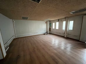 Carrer Font de Terrers, 116, Manlleu, Barcelona for lease Interior Photo- Image 2 of 3