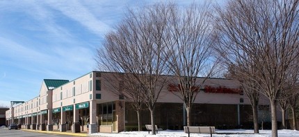 175 Lakeside Blvd, Landing, NJ for lease Building Photo- Image 2 of 3