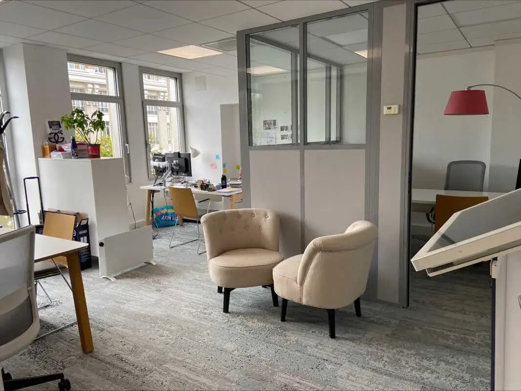 92 Boulevard Du Montparnasse, Paris for lease Interior Photo- Image 1 of 8