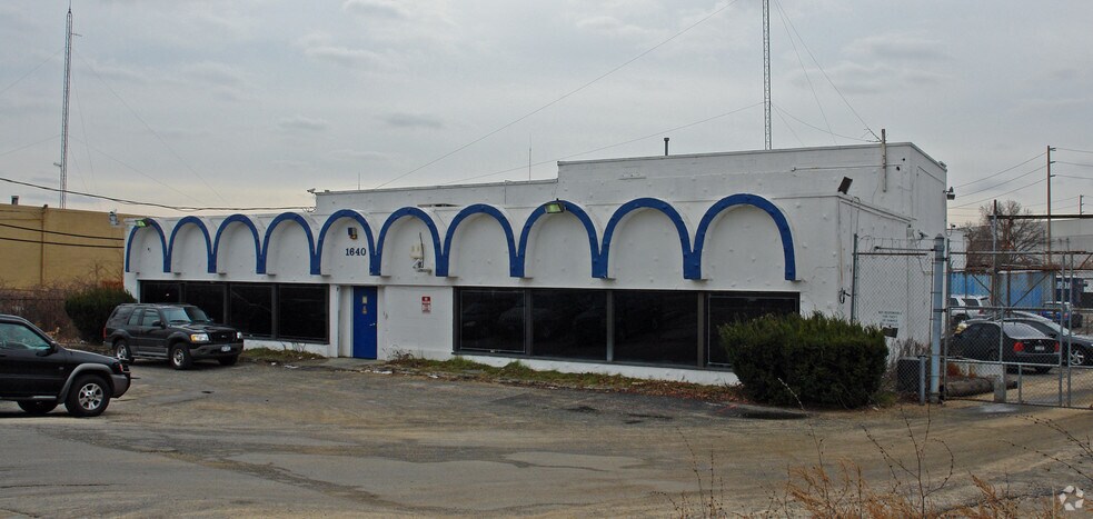 1640 Veterans Memorial Hwy, Islandia, NY for sale - Primary Photo - Image 1 of 1