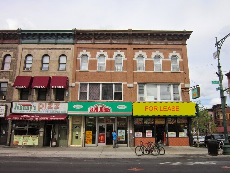 5802-5804 5th Ave, Brooklyn, NY for lease - Primary Photo - Image 1 of 2