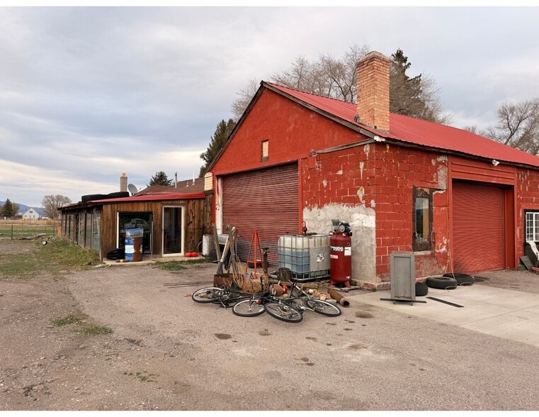 2723 N Highway 89, Panguitch, UT for sale - Building Photo - Image 2 of 2