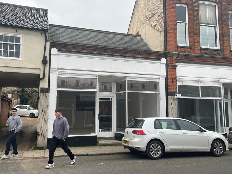 12-30 Smallgate, Beccles for lease - Building Photo - Image 3 of 3