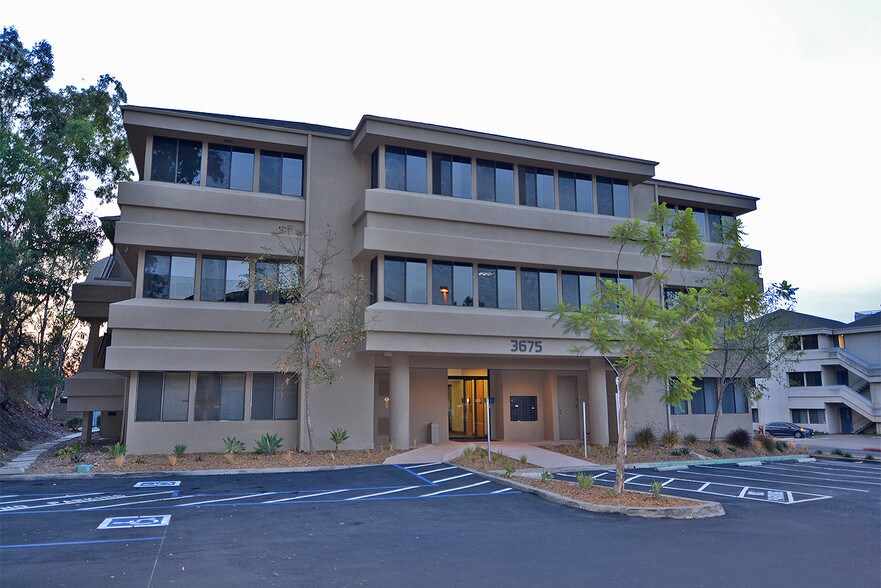 3675 Ruffin Rd, San Diego, CA for sale - Primary Photo - Image 1 of 1